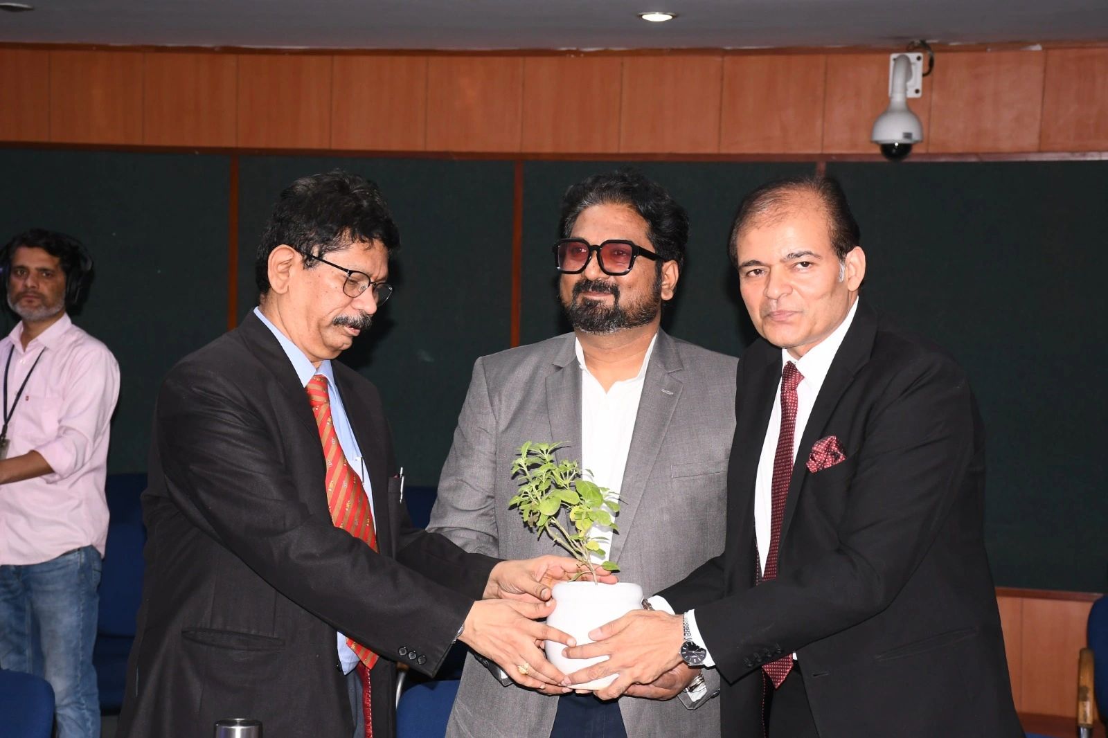 Amity University — Sapling presentation, green commitment to the Zero Carbon 2030 partnership.